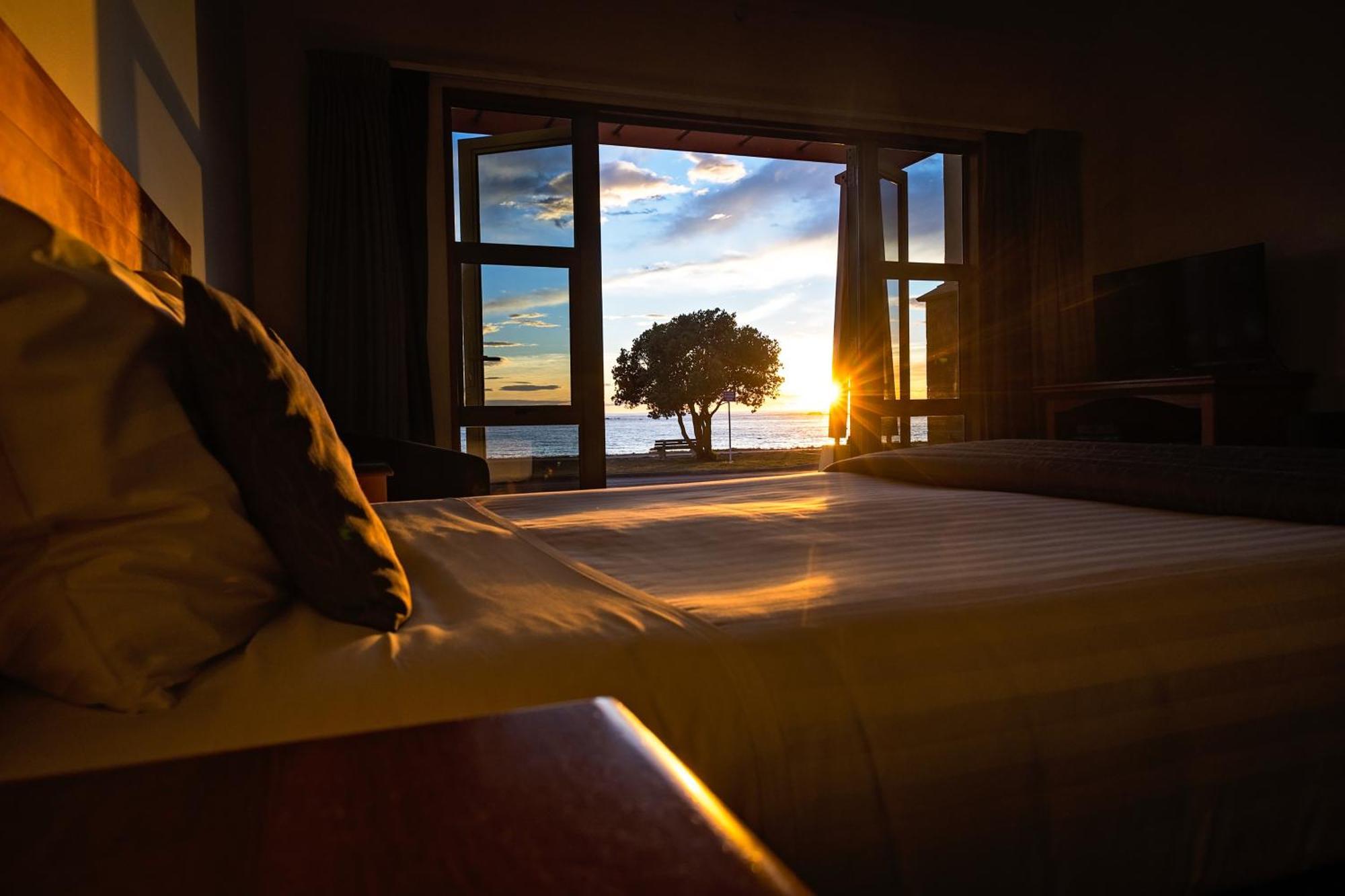 The Anchor Inn Beachfront Motel Kaikoura Kültér fotó